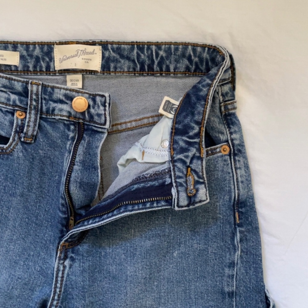 Universal Thread High Rise Wide Leg Jeans - Picture 3 of 5